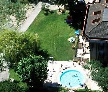 Smeraldo Hotell